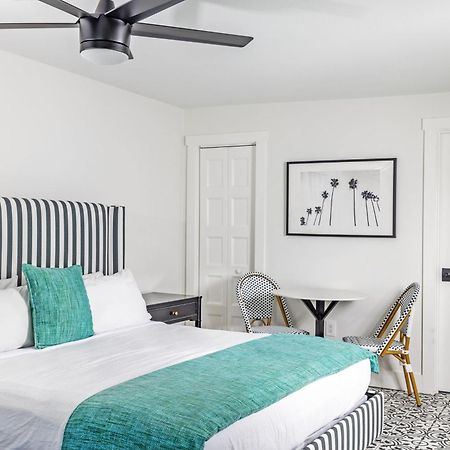 Pelican Post At Anna Maria Island Inn 브레이든턴비치 외부 사진