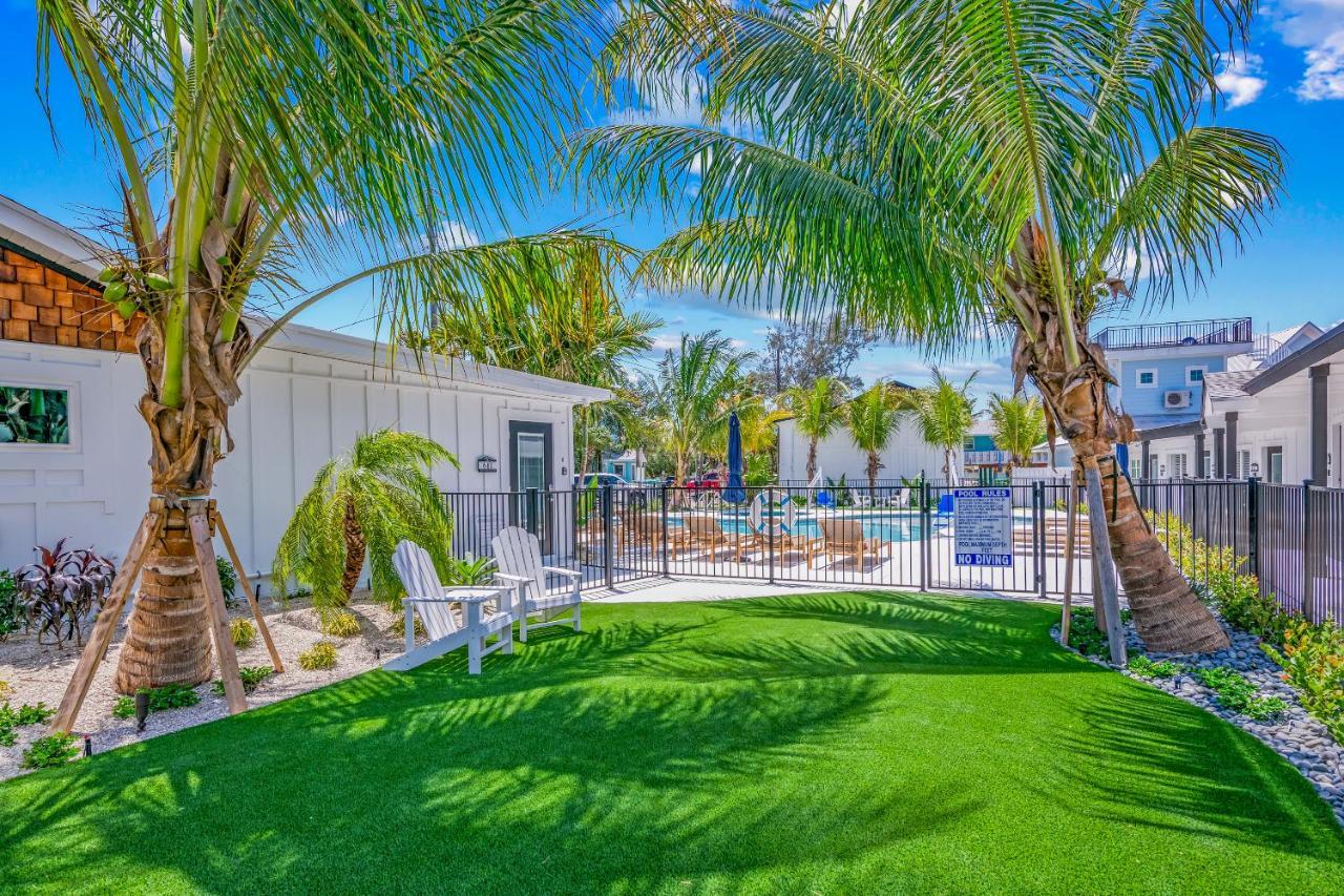 Pelican Post At Anna Maria Island Inn 브레이든턴비치 외부 사진